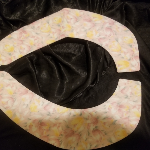 3 Felt Toilet seat covers - Picture 2 of 3